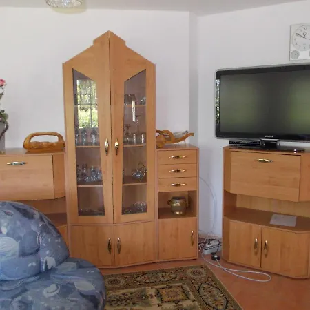 Ferienwohnung Alexandra Apartment *
